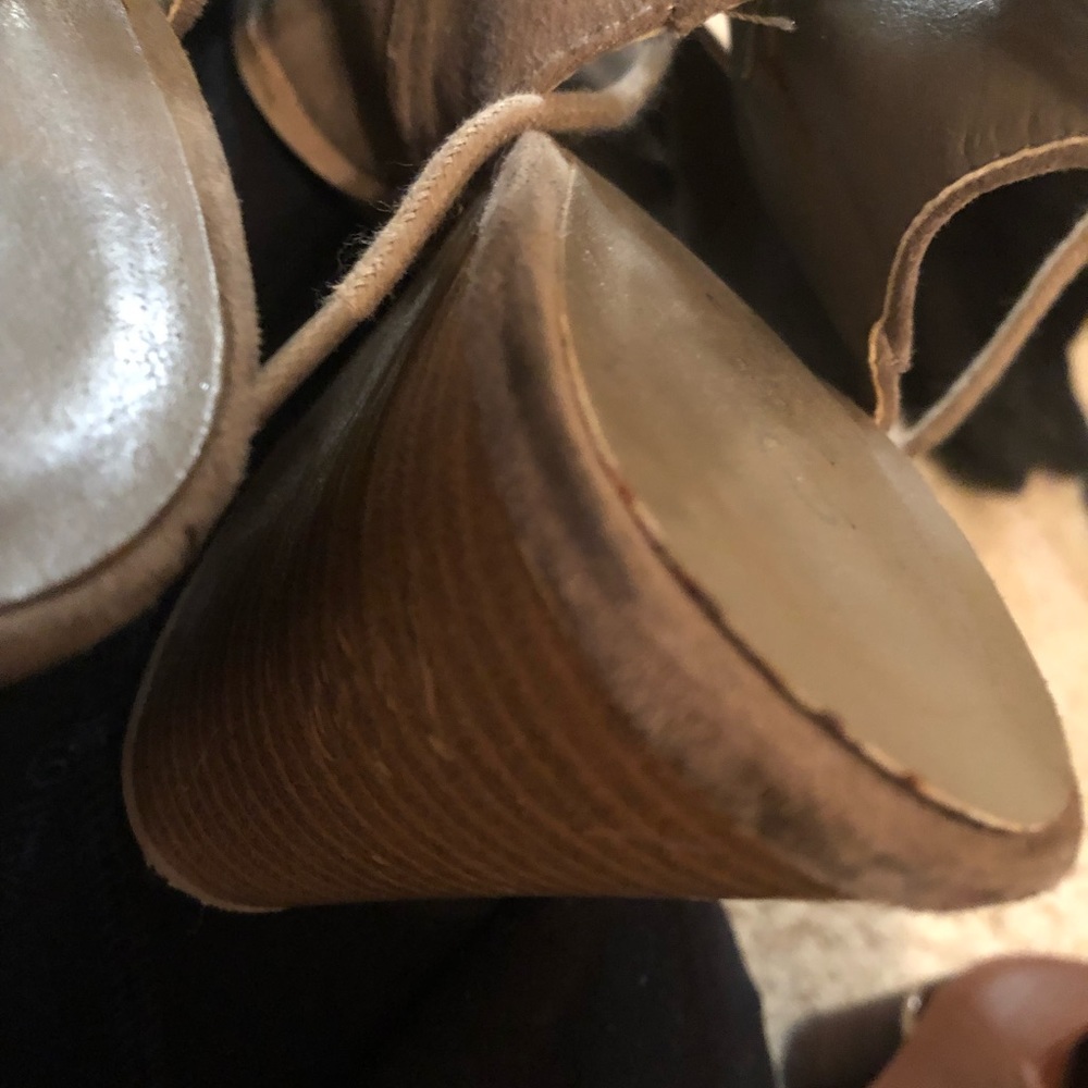 Tie-up heels - Picture 5 of 5